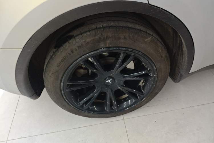 Used Tesla Model Y 2024 Rear-Wheel-Drive Version