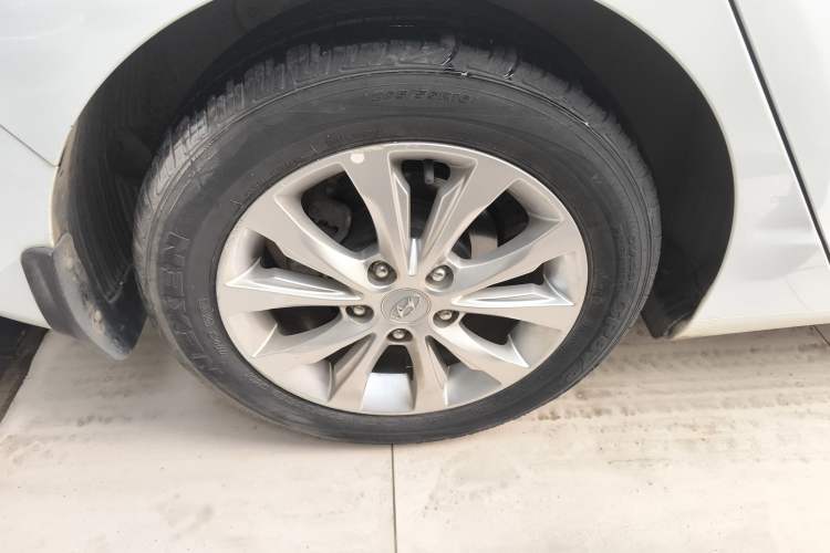 Used Hyundai Elantra 2016 1.6L Automatic Prestige Edition
