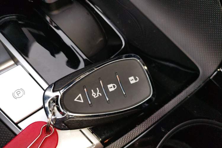 Used Hyundai Elantra 2023 1.5L CVT LUX Prestige Edition