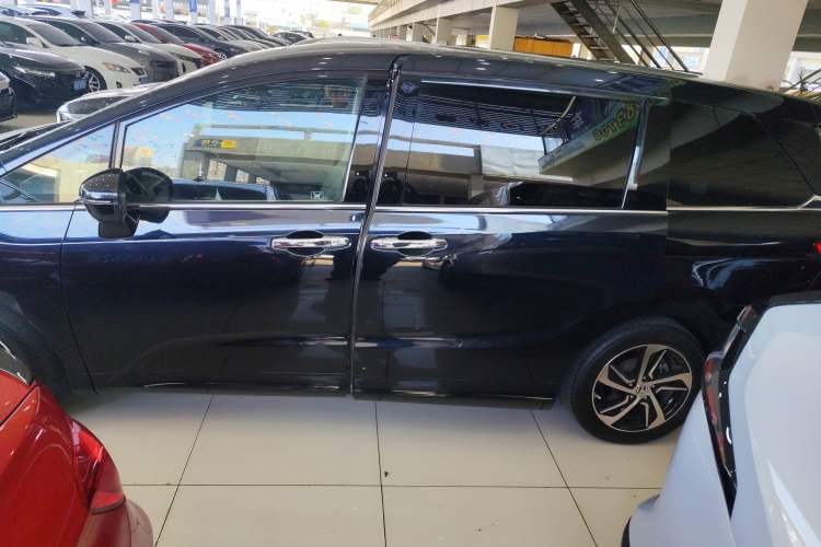 Used Honda Odyssey 2015 2.4L Smart Edition