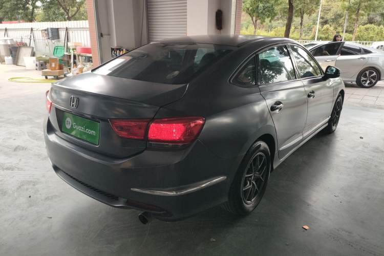 Used Honda Spirior 2015 2.0L Luxury Edition
