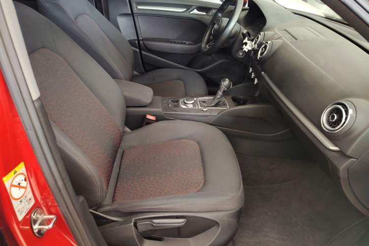 Used Audi A3 2019 Limousine 35 TFSI Ambition China V
