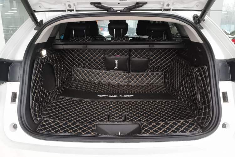 Used Wey VV7 2019 Upgraded Model 2.0T Flagship Version China VI
