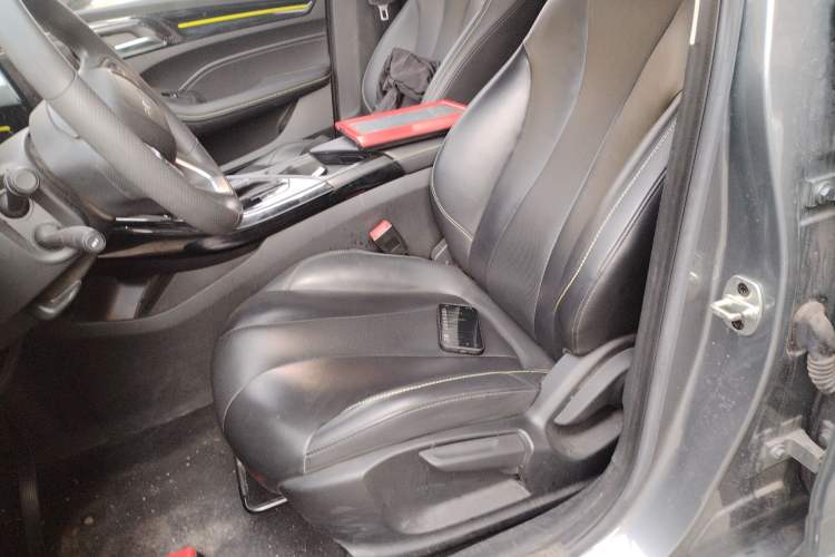 Used Roewe i5 2021 Revised Version 1.5L CVT Diamond Edition