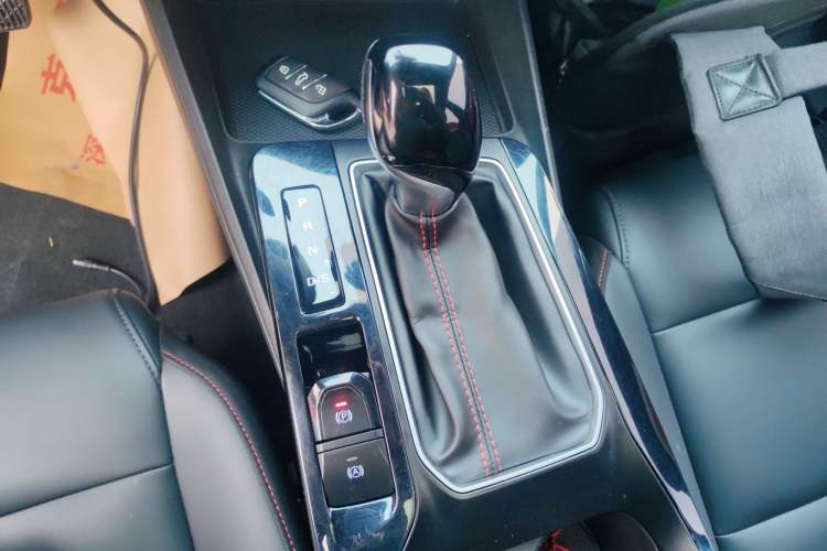 Used MG 5 2023 180 DVVT CVT Luxury Edition
