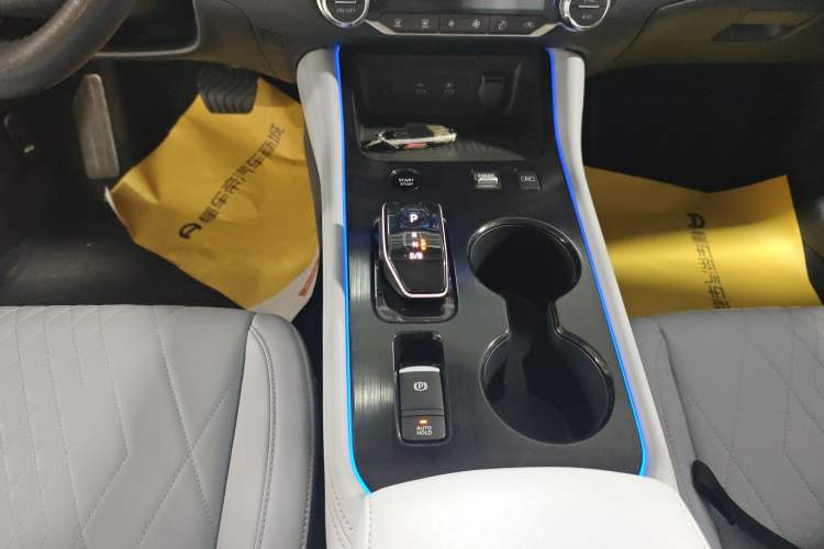 Used Nissan Sylphy 2023 Super Hybrid Electric Drive Ultra-Luxury Model
