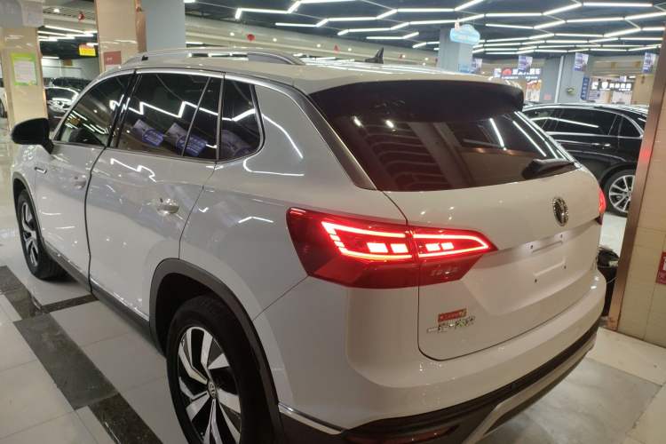 Used Volkswagen Tayron 2020 330TSI Two-Wheel Drive Luxury Smart Connectivity Version
