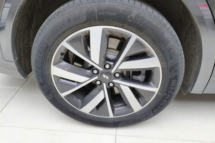 Used Li Auto L8 2023 Air model