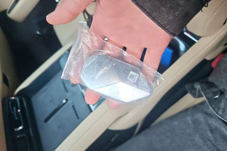 Used  Leopard 5 2023 Cloud Ride Flagship Edition
