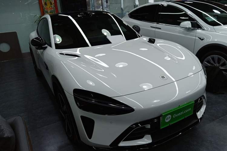 Used  YU7 2025 Ultra-Long Range High-Performance All-Wheel-Drive Max Edition