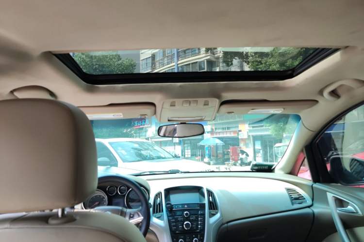 Used Buick GT 2013 GT 1.6L Automatic Fashion Edition
