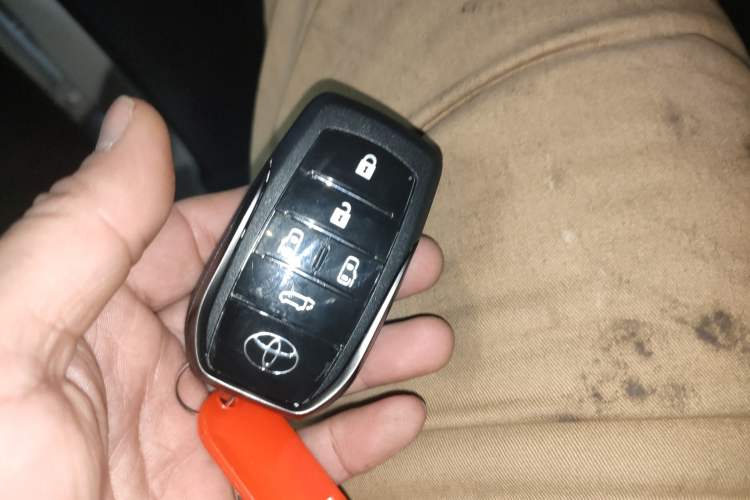 Used Toyota Alphard 2019 Dual-Engine 2.5L Prestige Edition
