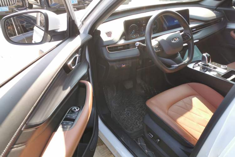 Used Chery Tiggo 8 PLUS 2021 290TGDI DCT Luxury Edition
