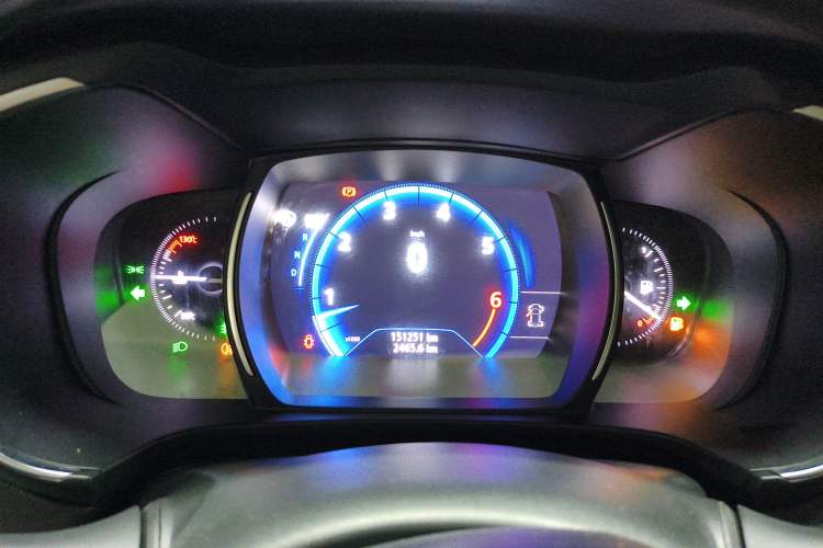 Used Renault Koleos 2018 2.0L Two-Wheel-Drive Luxury Edition
