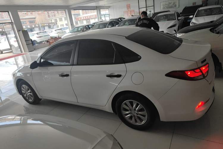 Used Hyundai Celesta 2020 1.6L Automatic GL Enjoyable Edition
