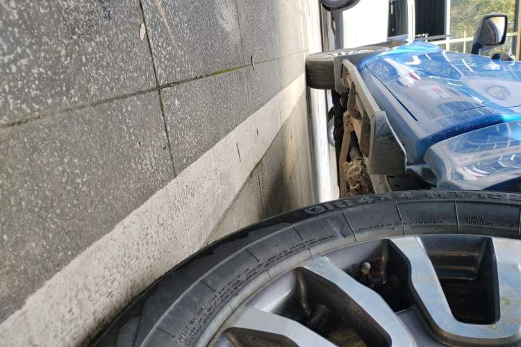 Used Foton Tunland Yutu 2020 2.0T Yutu 9 Diesel 4x4 Enjoyment Edition Long Wheelbase 4F20TC
