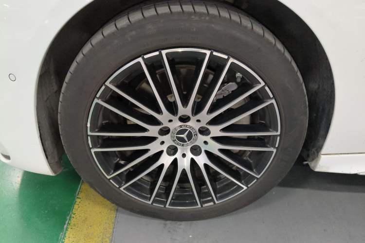 Used Mercedes-Benz C-Class 2023 Second Facelift C 260 L Sport Edition