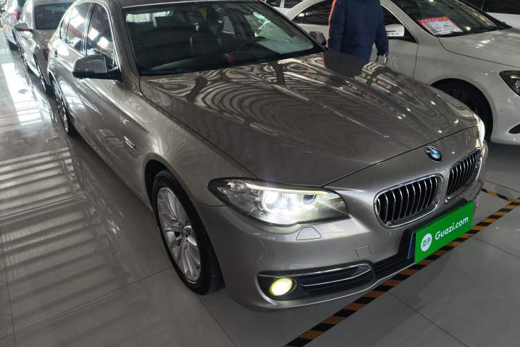 Used BMW 5 Series 2014 525Li Luxury Design Package
