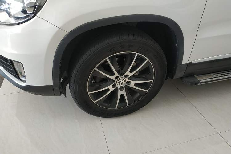 Used Volkswagen Tiguan 2013 1.8 TSI Automatic All-Wheel Drive Luxury Model
