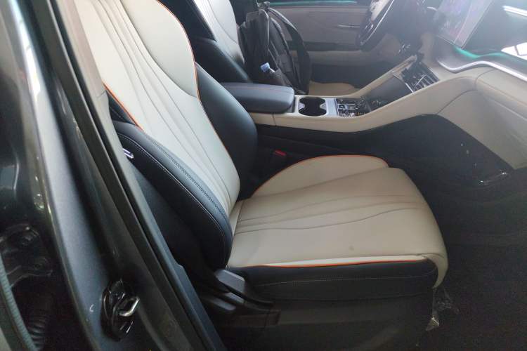 Used BYD Song PLUS New Energy 2023 Champion Edition DM-i 110KM Flagship Model