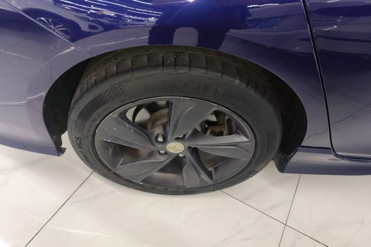 Used Buick Regal 2017 GS 28T Luxury Model
