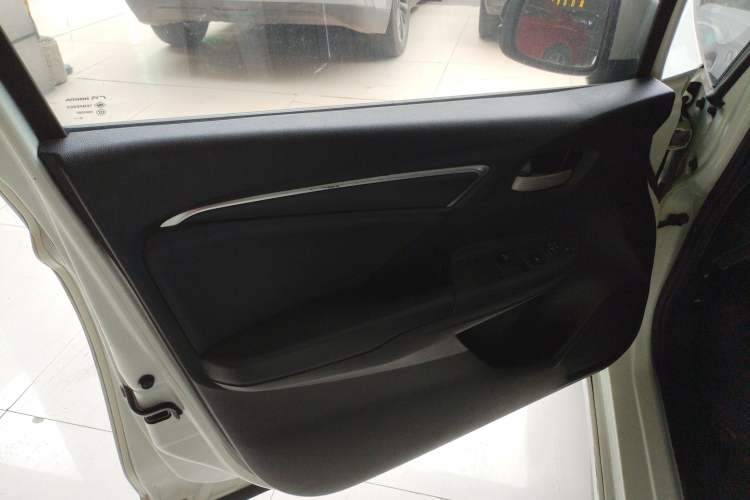 Used Honda Fit 2018 1.5L CVT Trendy Run+ Edition
