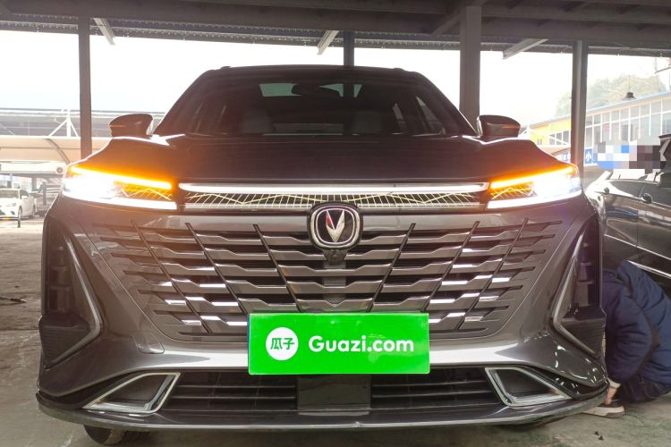 Used Changan CS75 PLUS 2024 3rd Generation Champion Edition 1.5T Intelligent Drive Dynamic Model
