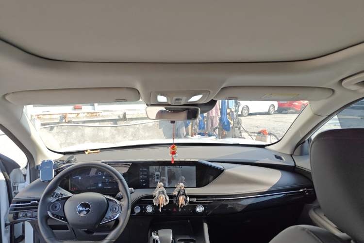 Used Dongfeng Aeolus Huge 2022 Mach Dual-Motor 1.5T MHD Dare-to-Dream Edition