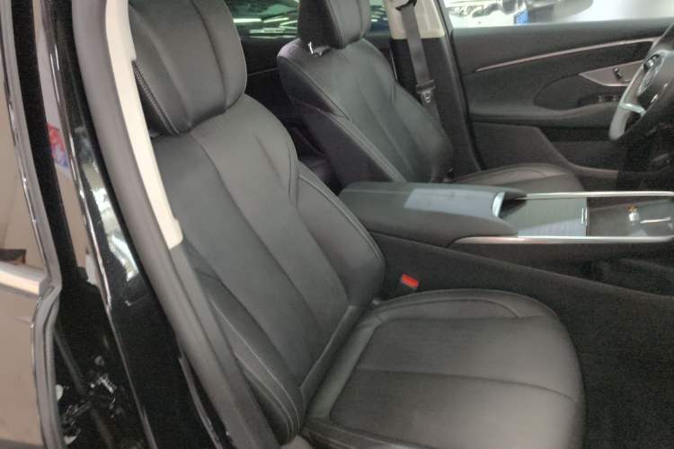 Used Buick LaCrosse 2023 28T Prestige Edition
