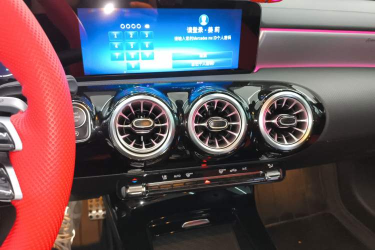 Used Mercedes-Benz A-AMG 2024 Facelift AMG A 35 L 4MATIC
