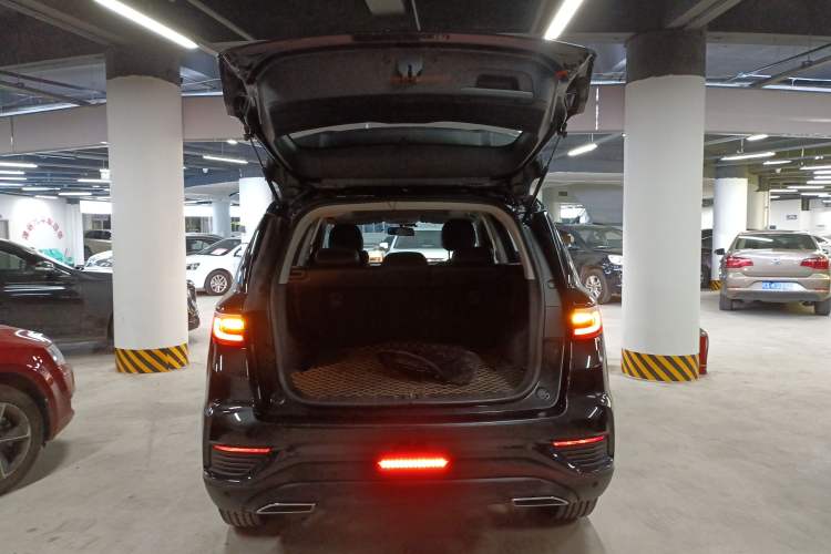 Used Geely Auto Vision X6 2020 1.4T CVT Luxury Edition