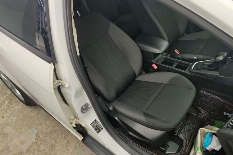 Used Ford Focus 2017 Hatchback 1.6L Automatic Comfort Plus SmartDrive Edition