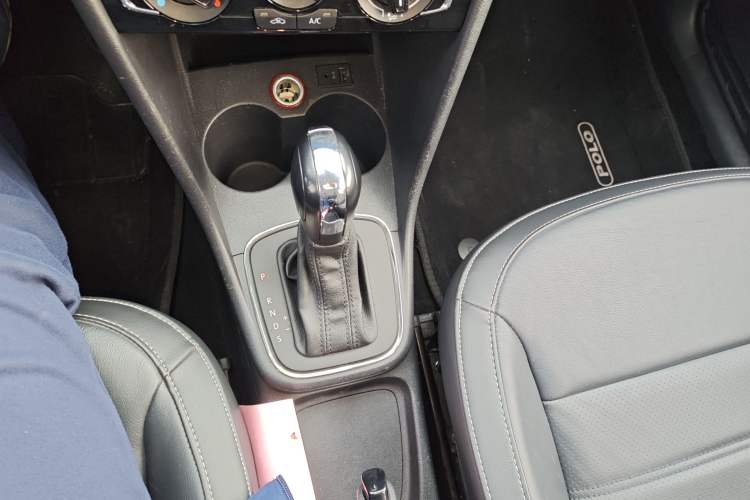 Used Volkswagen Polo 2014 1.6L Automatic Comfort Edition