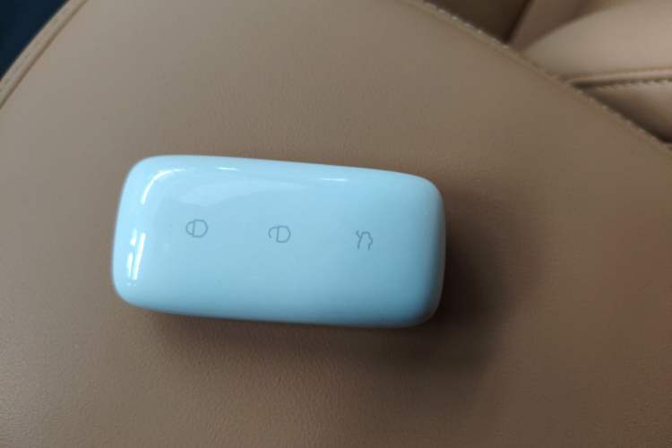 Used  L7 2023 1.5T 115 km Starship
