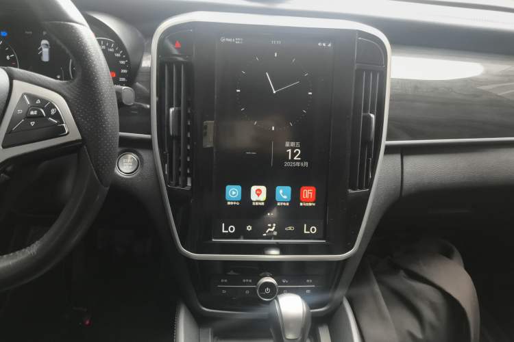 Used BYD Song MAX 2017 1.5T Automatic Smart Connect Elite 7-Seater
