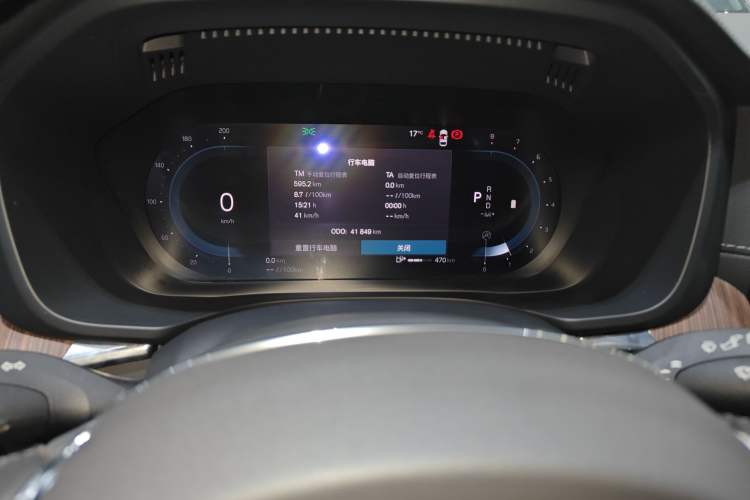 Used Volvo XC60 2023 B5 4x4 Smart Luxury Edition
