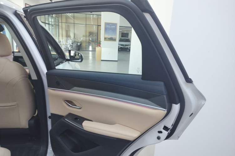 Used BYD Song Pro New Energy 2025 Second-Generation DM-i 115KM Excellence Version
