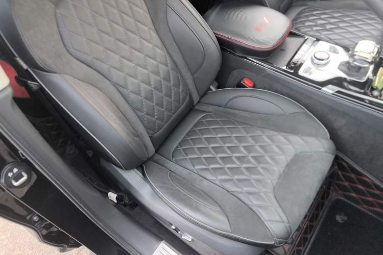 Used Hongqi HS5 2019 2.0T Smart Connect Flagship Edition
