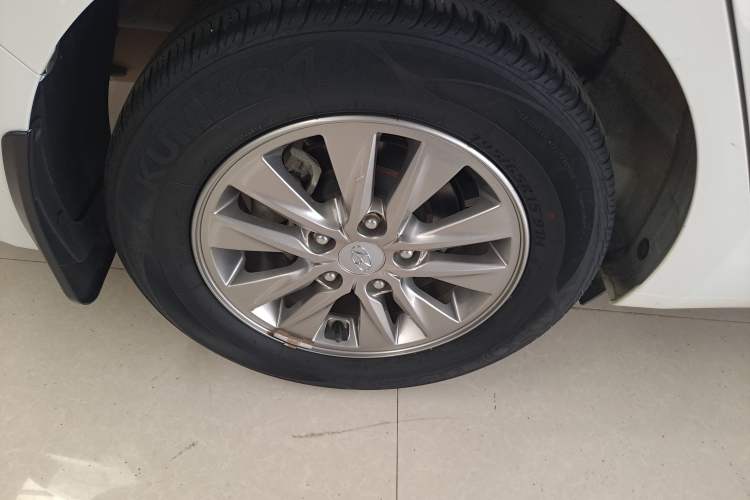 Used Hyundai Celesta 2018 1.6L Automatic GL Enjoyment Version China V Standard