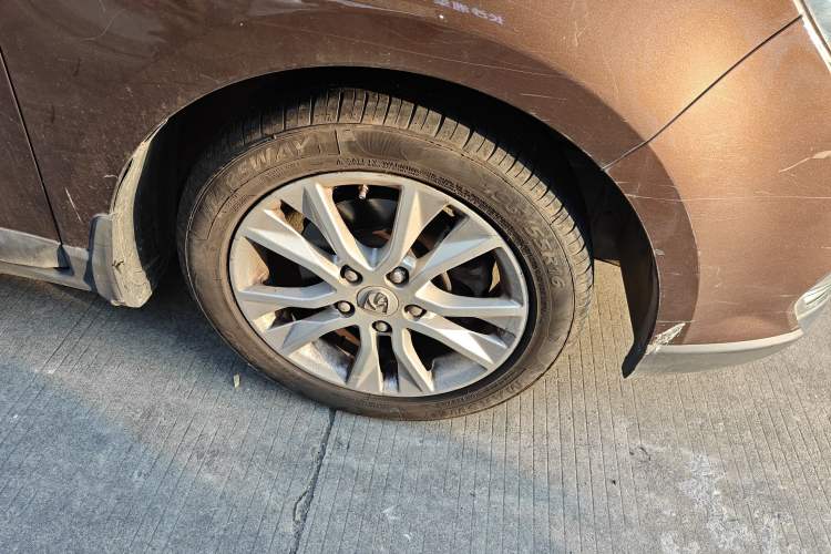 Used Baojun 730 2016 1.5L Manual Comfort Version 7 Seats China V Emission Standard
