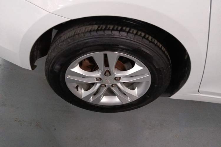 Used Chevrolet Cruze 2015 1.5L Classic SE MT
