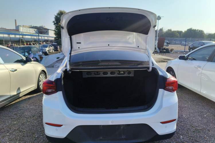 Used Chevrolet Cavalier 2020 325T Automatic Enjoyment Edition
