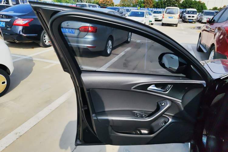 Used Audi A6L 2017 TFSI Comfort Model
