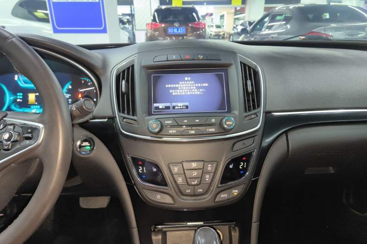 Used Buick Regal 2015 1.6T Elite Tech Model
