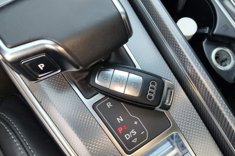 Used Audi A6L 2022 40 TFSI Luxury Dynamic Model