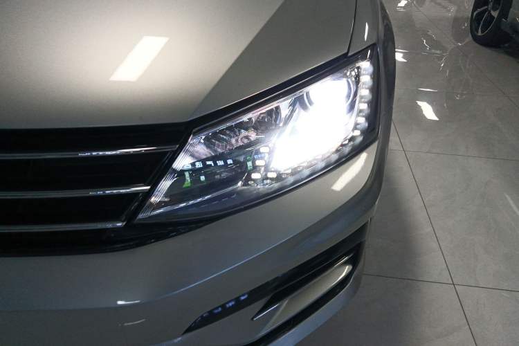 Used Volkswagen Sagitar 2018 280TSI DSG Ignite Edition
