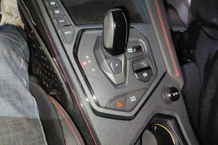 Used Lynk & Co 05 2020 2.0TD Four-Wheel Drive HypeHalo
