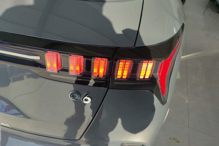 Used Lynk & Co 06 2023 Remix 1.5T JinPro