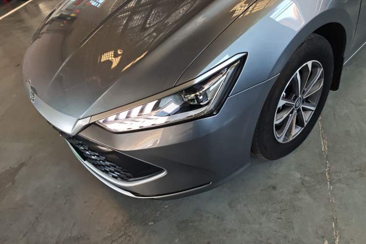 Used BYD Qin PLUS 2024 HONOR Edition DM-i 55KM Leading Model
