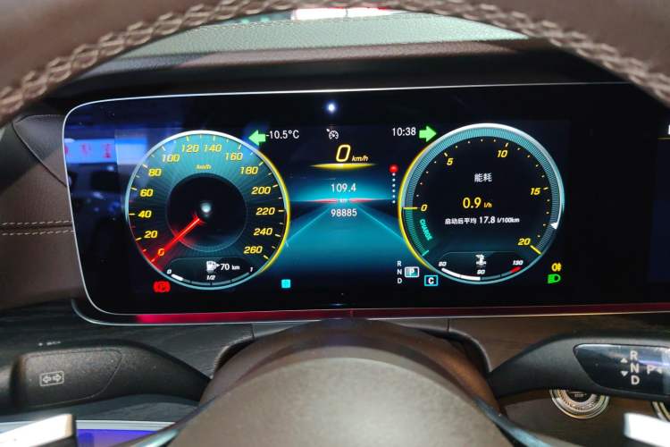 Used Mercedes-Benz E-Class 2022 Second Facelift E 300 L Fashion Edition